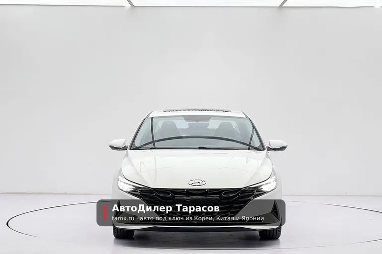 Hyundai Elantra — реальное фото автомобиля, привезённого «АвтоДилер Тарасов»