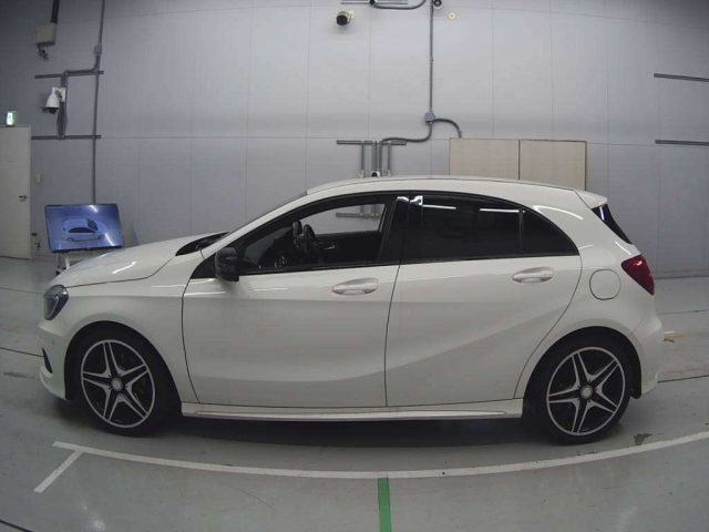 Mercedes-Benz A-Class 3 поколение