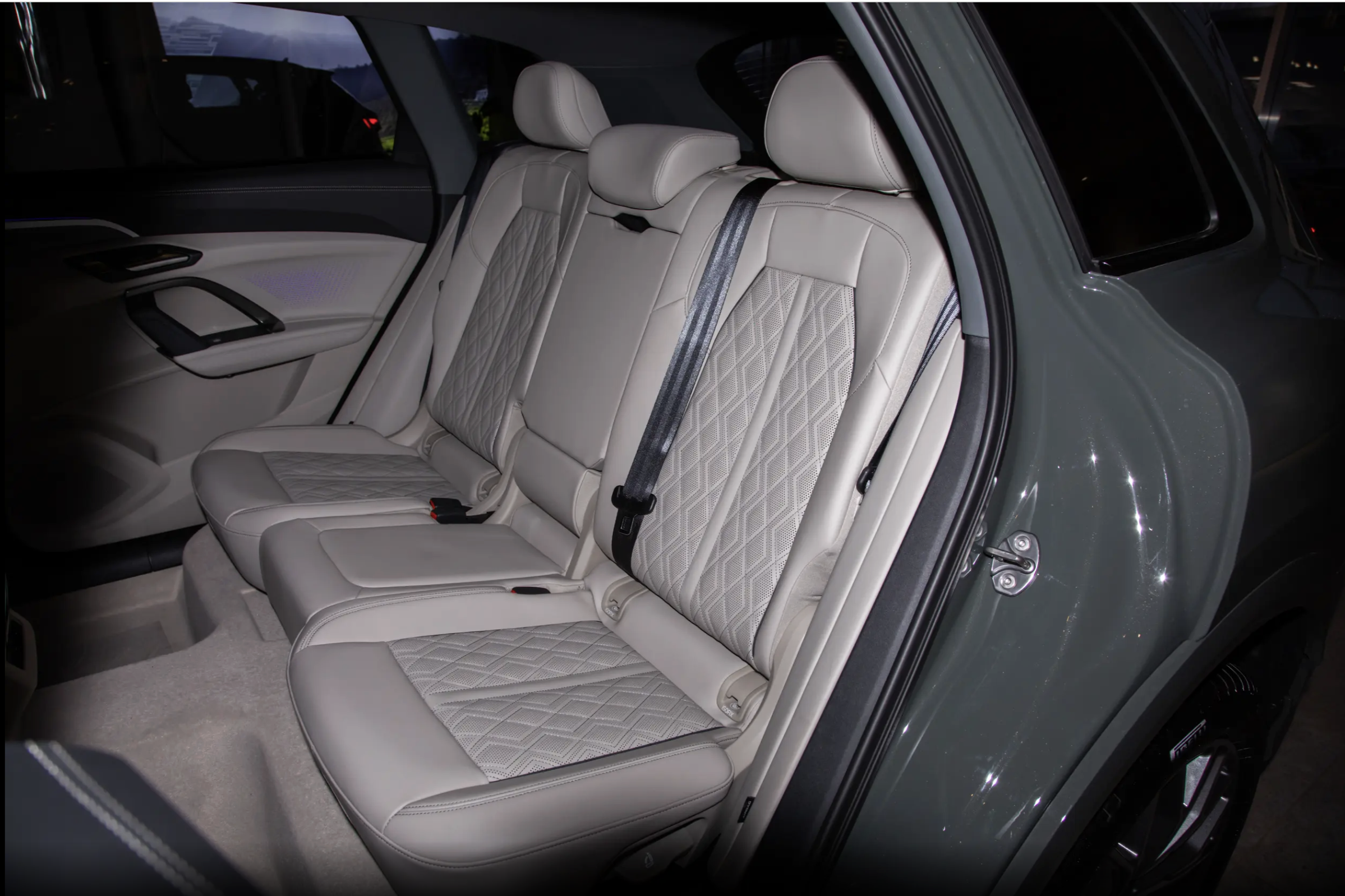 Audi Q5l ( 26 Мод. Год. )