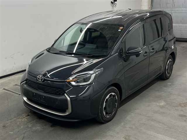 Toyota Sienta 3 поколение
