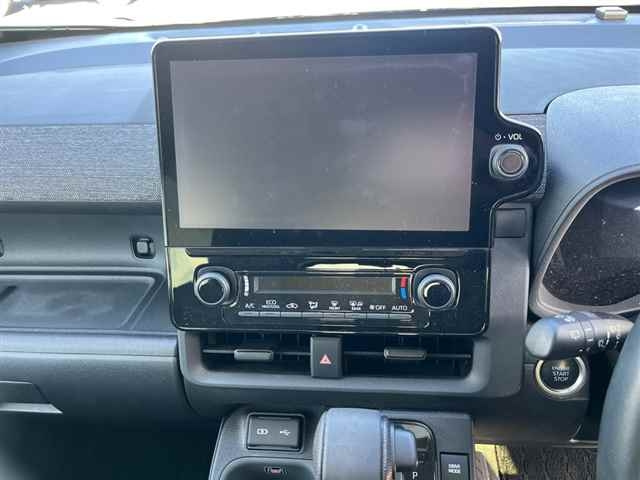 Toyota Sienta 3 поколение