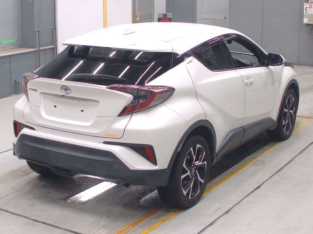 Toyota CH-R 1 поколение рестайлинг