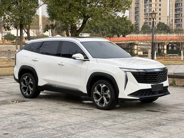 Geely Boyue L