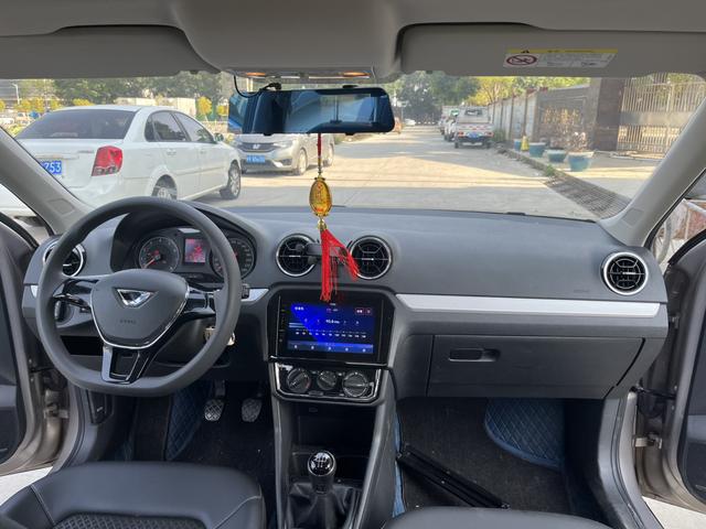 Jetta VA3 1 поколение
