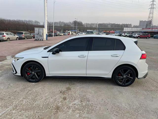 Volkswagen Golf 2019 - 2024, Mk8 — 8 поколение