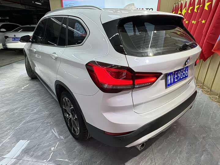 BMW X1 2 поколение-рестайлинг