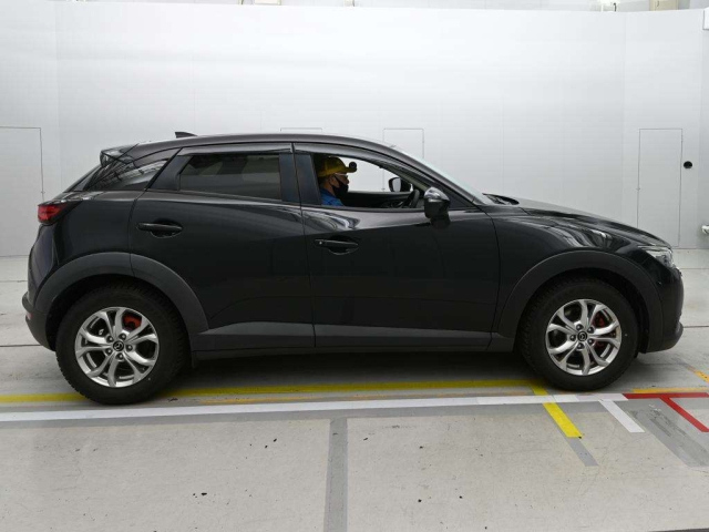 Mazda CX-3 1 поколение рестайлинг