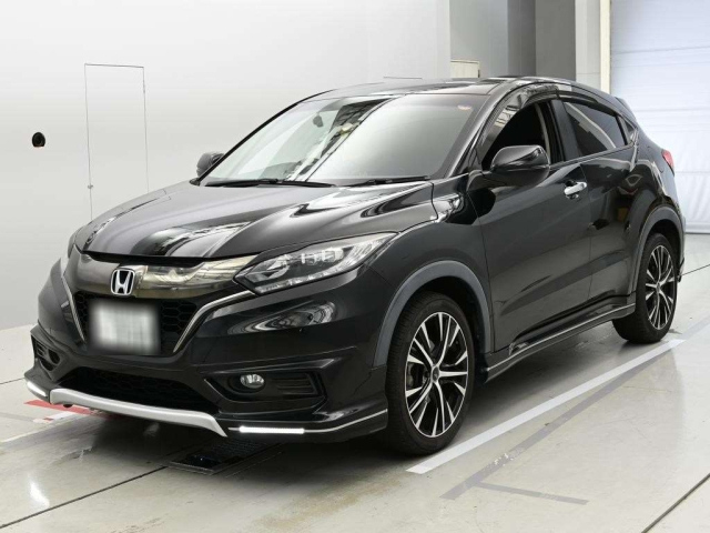 Honda Vezel 1 поколение