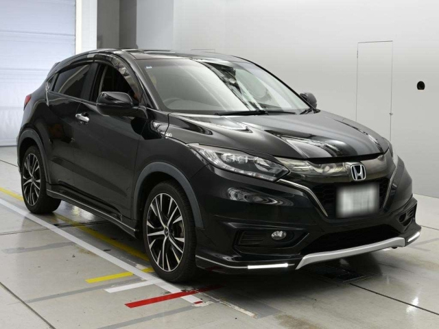 Honda Vezel 1 поколение