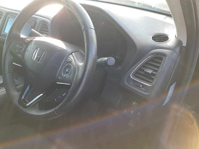 Honda Vezel 1 поколение