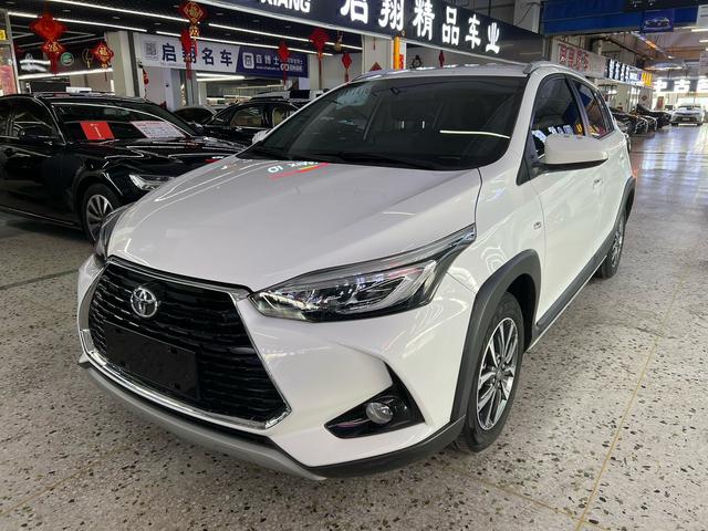 Toyota Yaris L