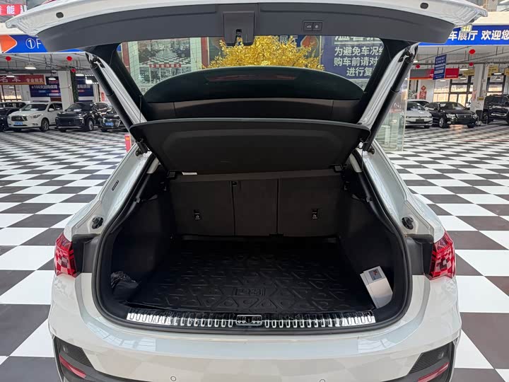 Audi Q3 Sportback 2 поколение