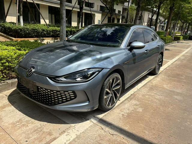 Volkswagen Lamando L