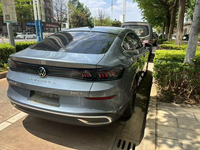 Volkswagen Lamando L