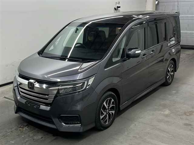 Honda Stepwgn 2017 - 2021 — 5 поколение, рестайлинг