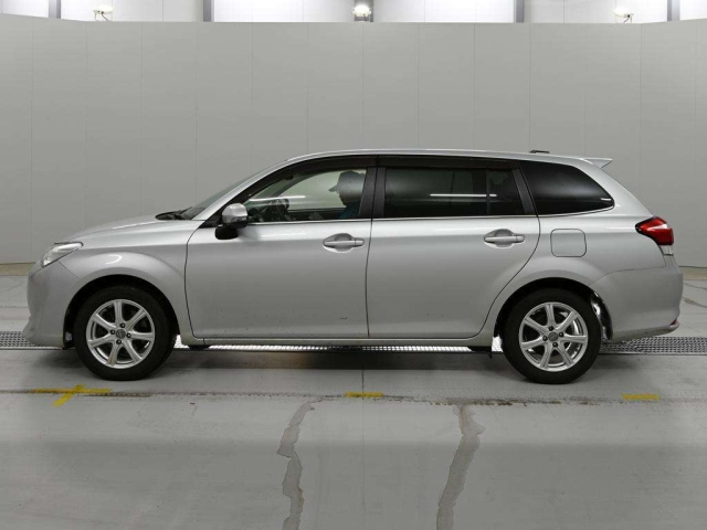 Toyota Corolla Fielder 3 поколение рестайлинг