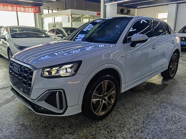 Audi Q2l