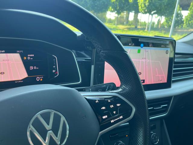 Volkswagen Tiguan L 1 поколение рестайлинг