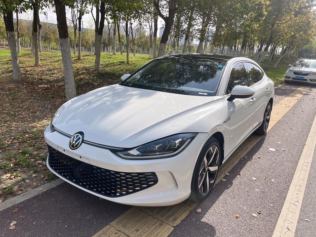 Volkswagen Lamando L