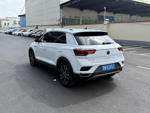 Volkswagen T-ROC 1 поколение