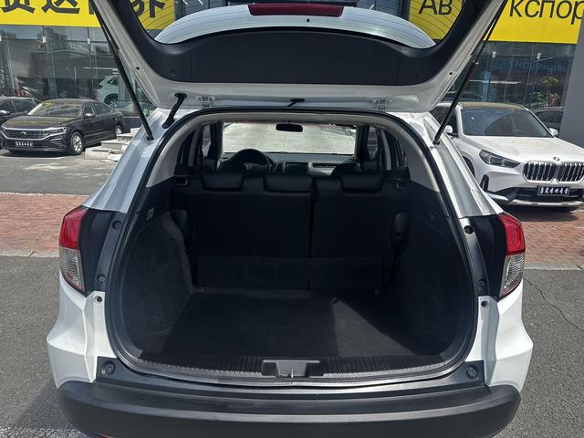 Honda Vezel 1 поколение рестайлинг