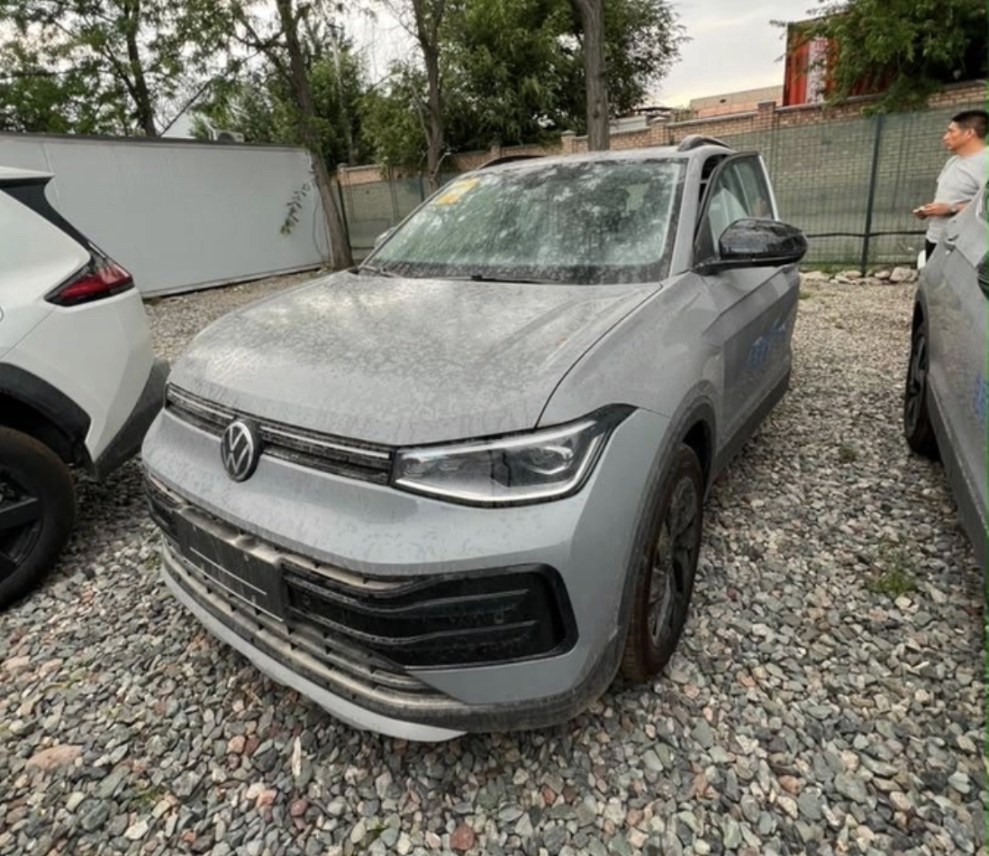 Volkswagen Tharu XR