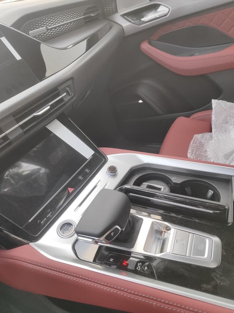 Audi Q6