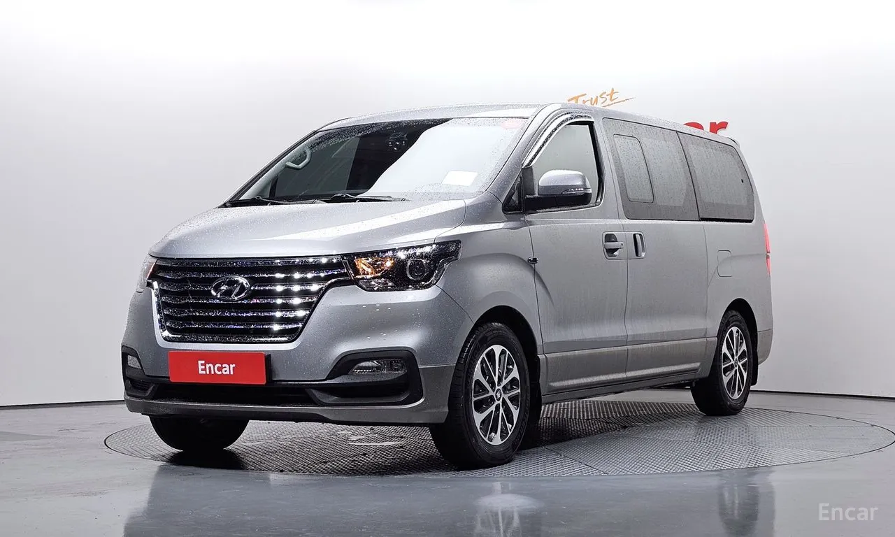 Hyundai Grand Starex