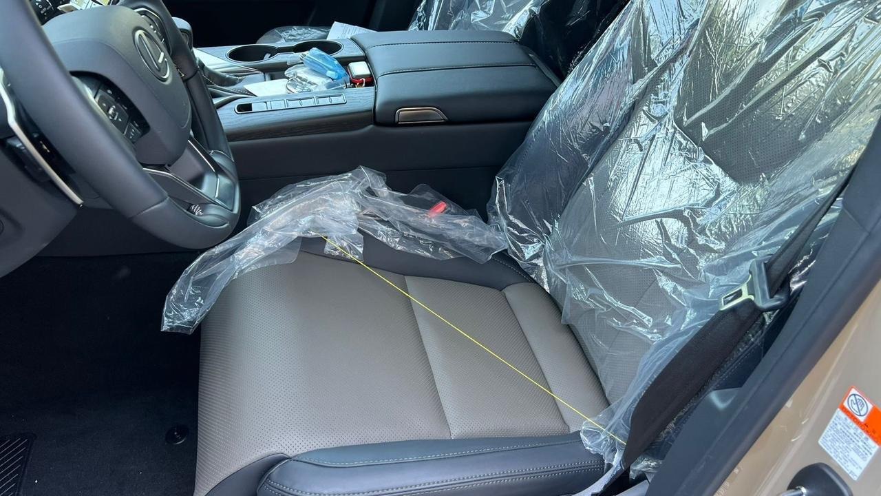 Lexus Lx600