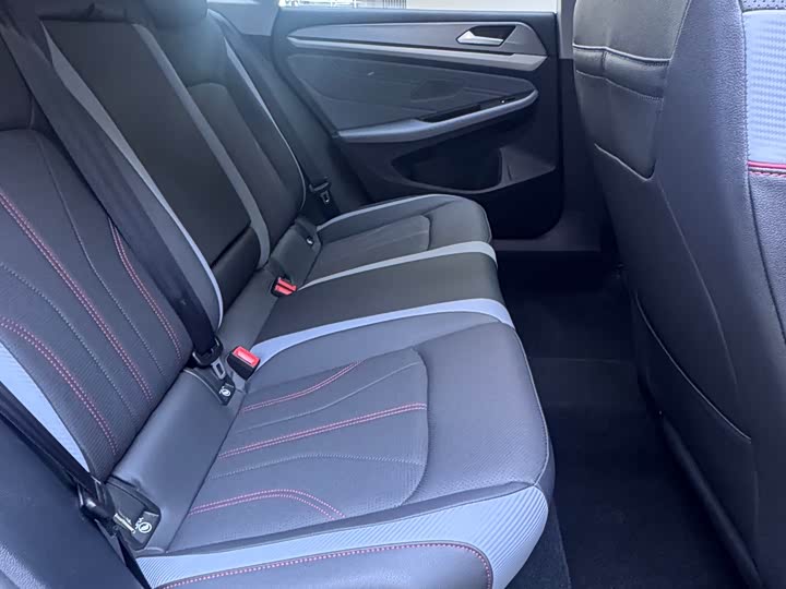 Volkswagen Lamando L