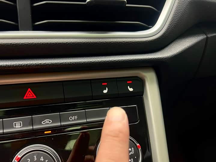 Volkswagen T-ROC 1 поколение рестайлинг