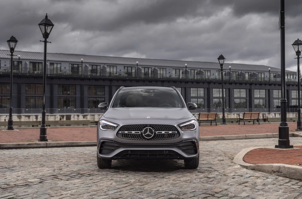 Mercedes-Benz GLA 200 2021 года за 3,4 млн рублей: Немецкий премиум компакт-класса