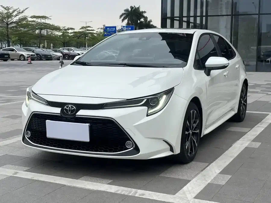 Toyota Corolla 2020 года за 1,25 млн рублей: Японская надёжность с экономичным мотором