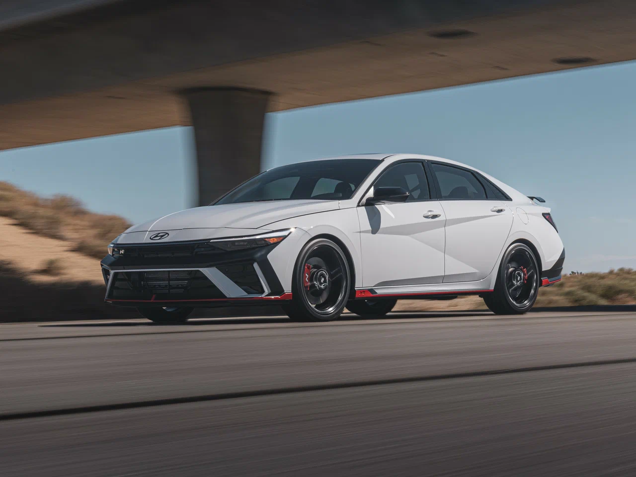 Hyundai Avante 2.0 N (Elantra N) 2024 года: Спортивный седан с 280 л.с. — заряд эмоций на каждый день