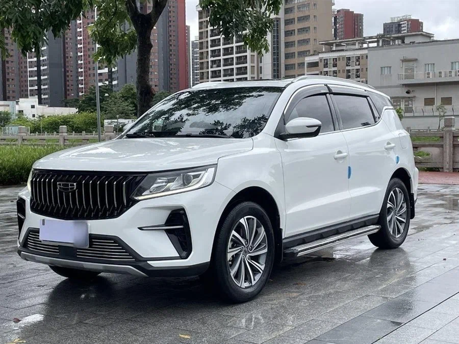 Geely Vision X6 Pro 2021 года за 1,78 млн рублей: Просторный китайский кроссовер с независимой подвеской