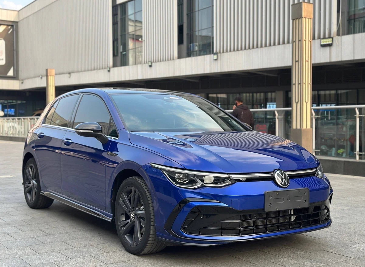 Volkswagen Golf 2021 года за 2 млн рублей: Легендарный хэтчбек
