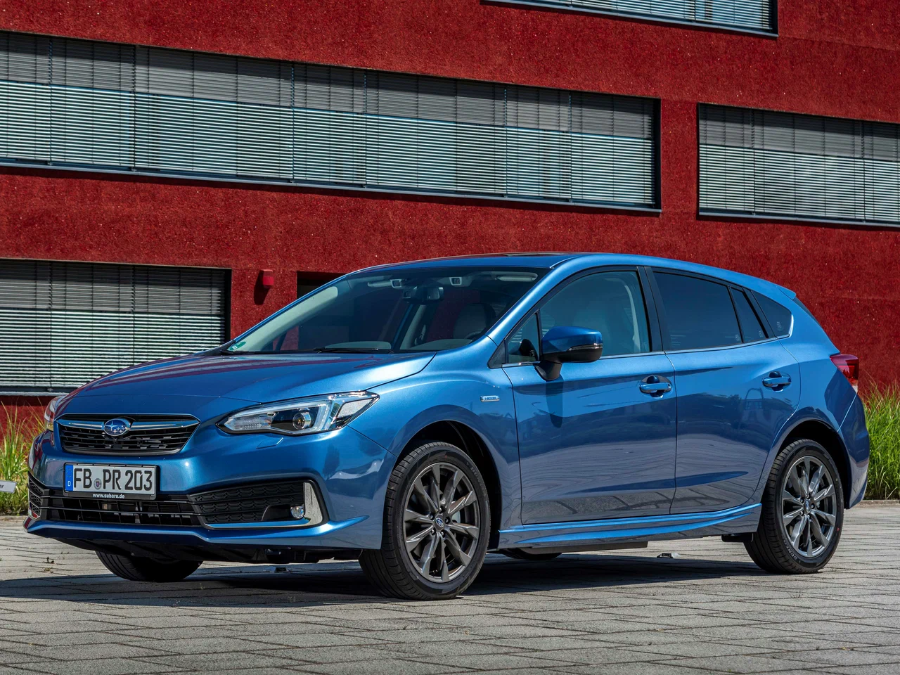Subaru Impreza 2022 года за 1,58 млн рублей: Японский полноприводный седан