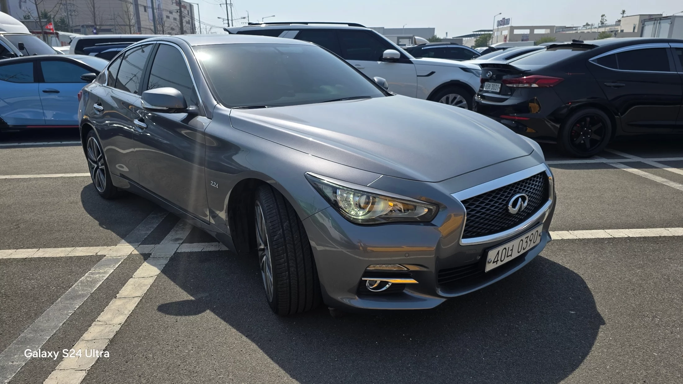 Infiniti Q50 2.2d Premium 2015 года: Японский премиум-седан с экономичным дизелем