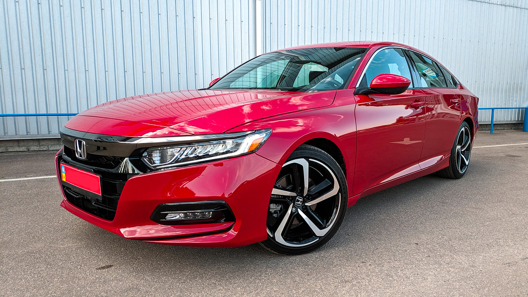 Honda Accord 2.0 Turbo Sport 2018 года: Японский бизнес-седан с характером спорткара